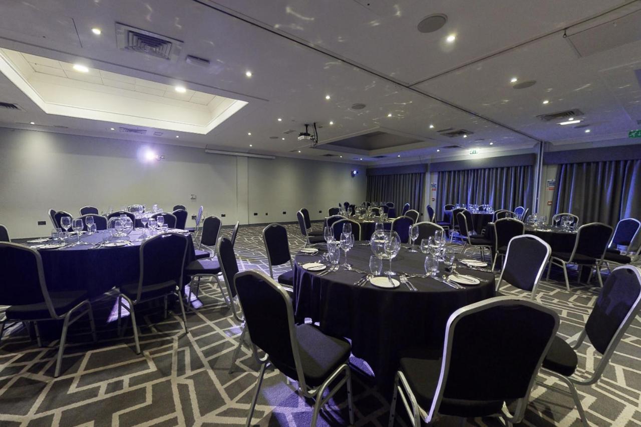 Village Hotel Maidstone Exterior photo
